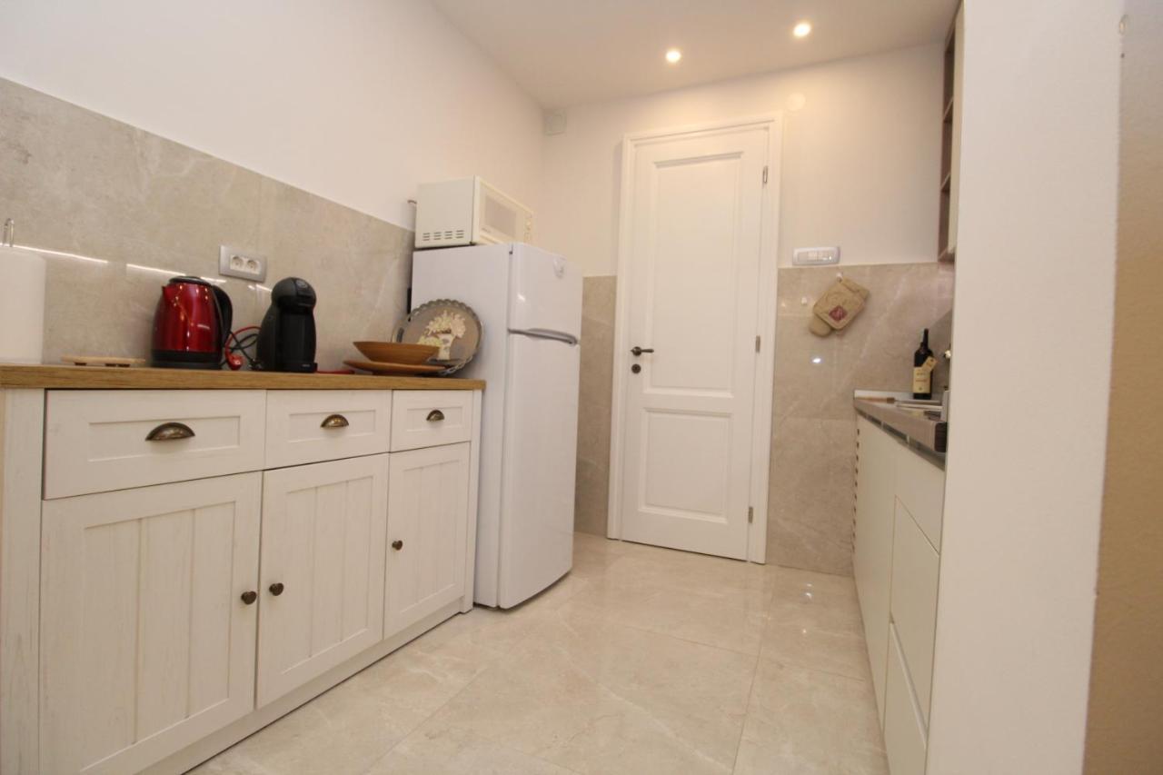 Apartman Centar Sa Sigurnim Parkingom Сараєво Екстер'єр фото